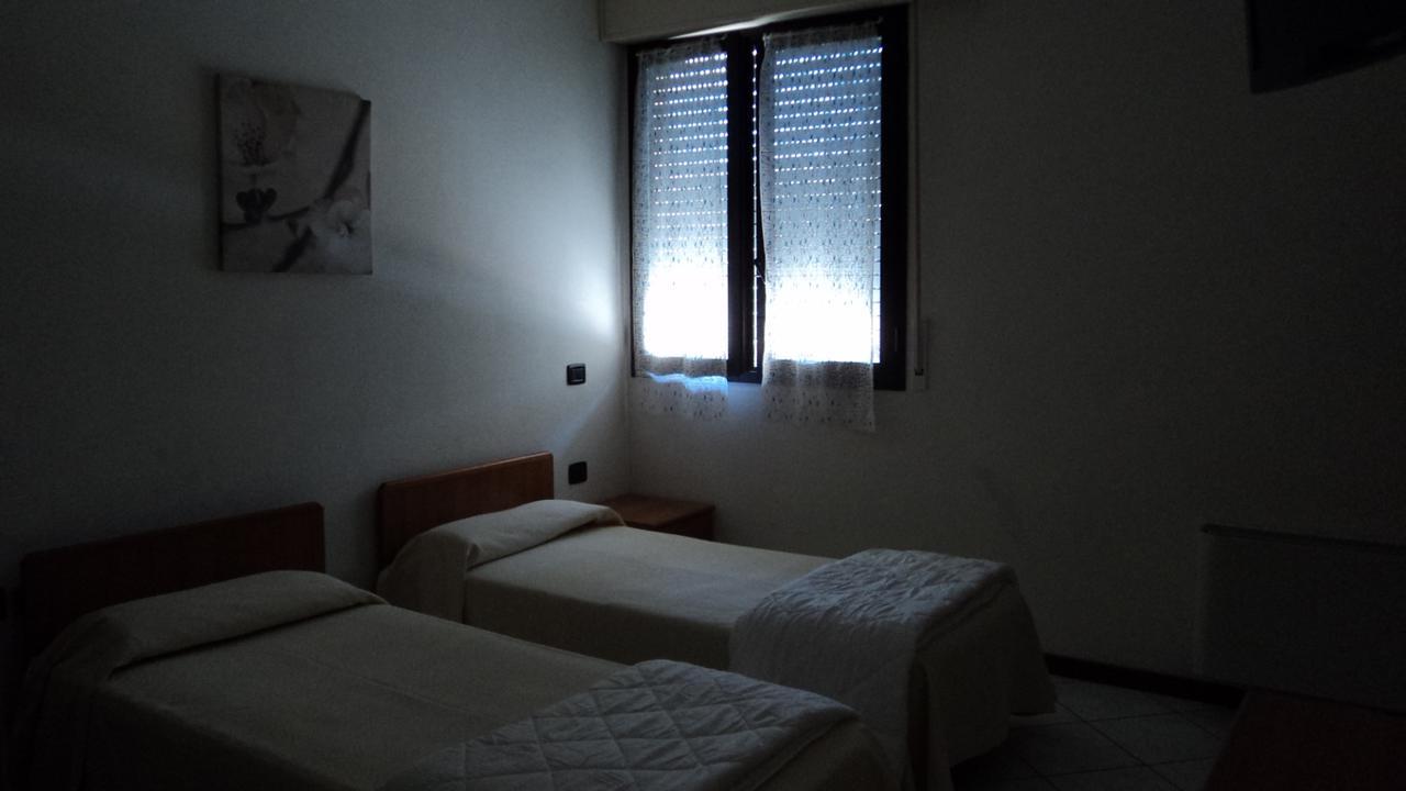 Hotel Cinzia Savignano sul Panaro Ngoại thất bức ảnh