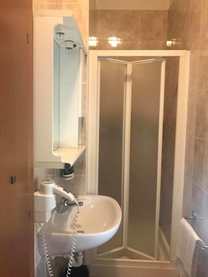 Hotel Cinzia Savignano sul Panaro Ngoại thất bức ảnh